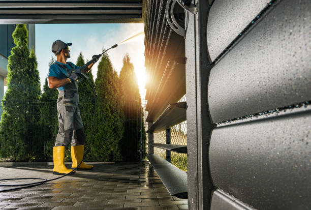 Why Choose Our Certified Pressure Washing Experts for Your Project Needs in Goreville, IL?